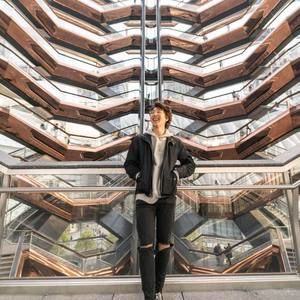 Meet your Posher, Sam